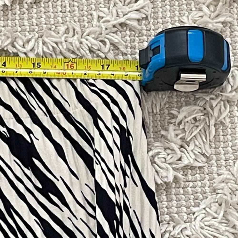 COS Animal Print Zebra Wide Leg Pants Tropical Beach Resort Vacation - Picture 5 of 7